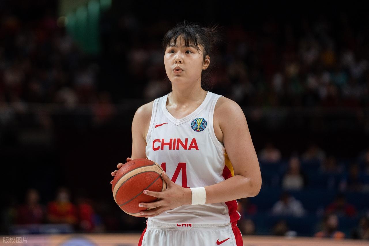 开云-81-68,中国女篮世界杯首胜,不认识的都不中用,李月汝定海神针